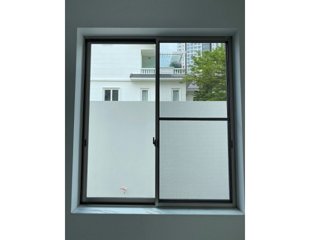 CỬA SỔ MỞ LÙA TOSTEM 